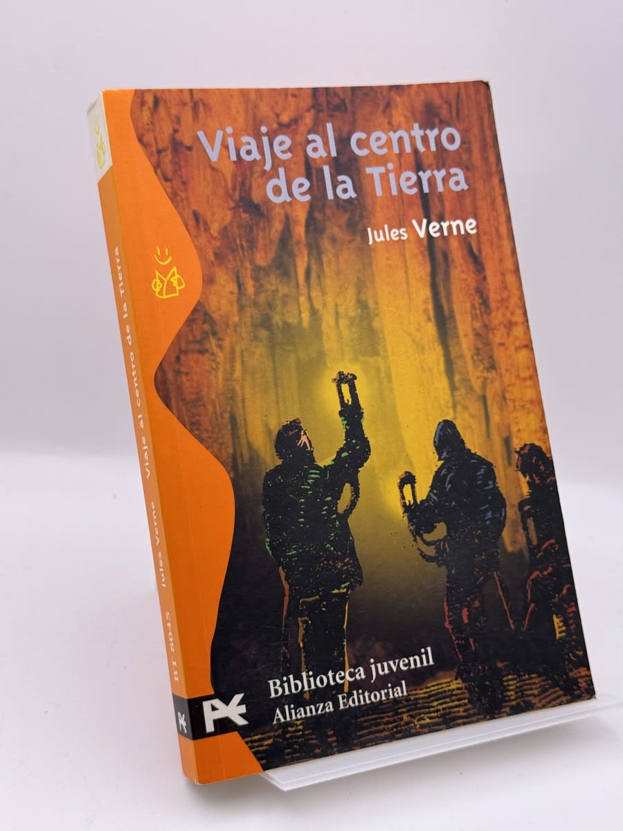 Portada de Viaje Al Centro De La Tierra - Jules Verne de Jules Verne, libro de segunda mano