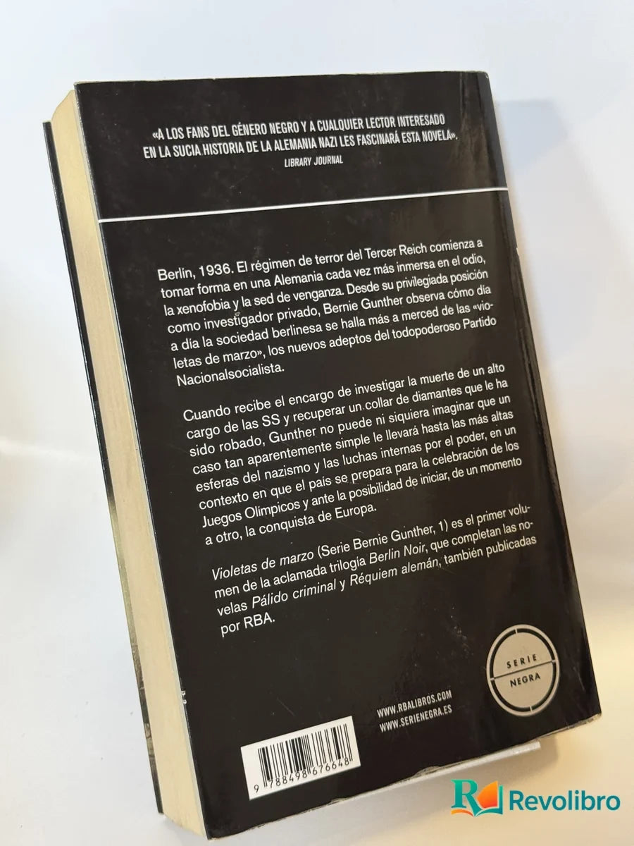 Foto 2 de Violetas de marzo de Philip Kerr, libro de segunda mano