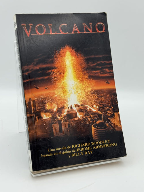 Portada de Volcano de Richard Woodley, libro de segunda mano